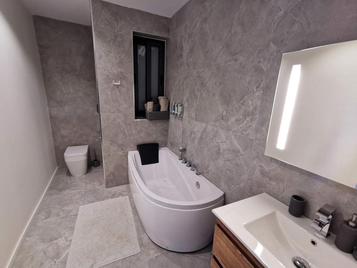 Duplex Maisonette With Heated P-Pool And Jacuzzi San Julián Exterior foto